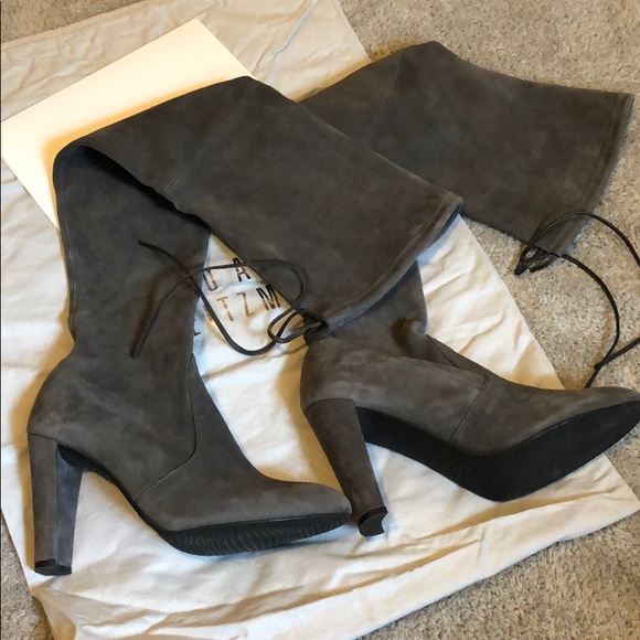 Stuart Weitzman Highland Boots in Gray - Picture 5 of 8
